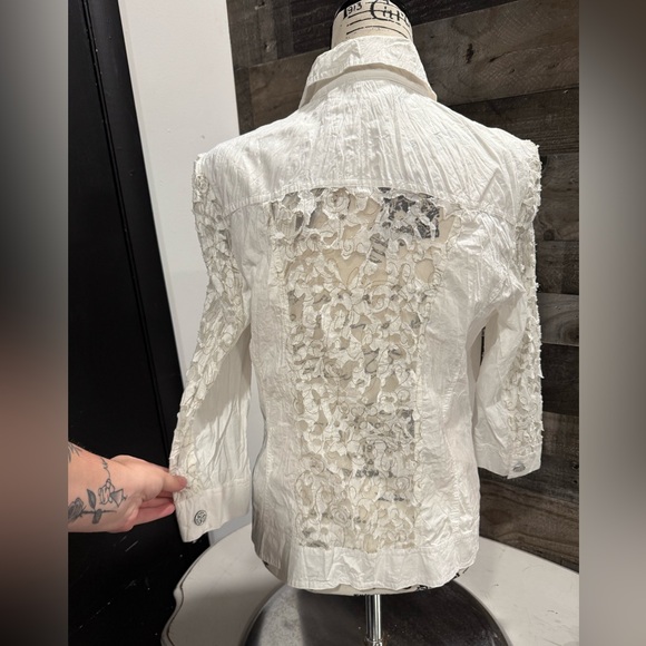 NWT Chicos | Jean Jacket With Crinkle Lace Detail - Picture 5 of 9